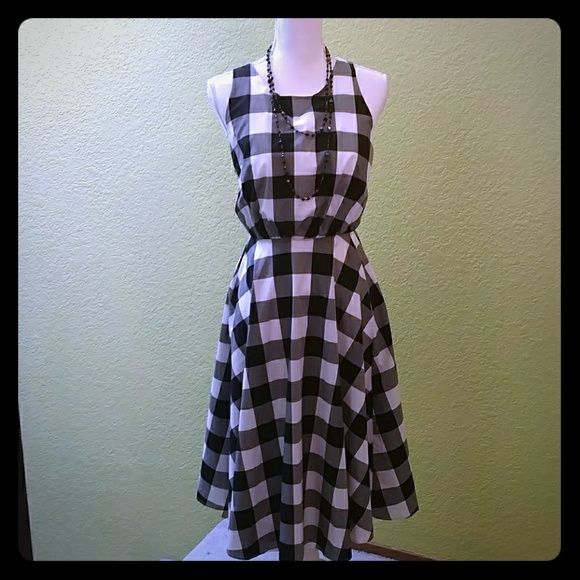 Lane Bryant Dresses & Skirts - NWT Lane Bryant Swing Dress, Sz 14